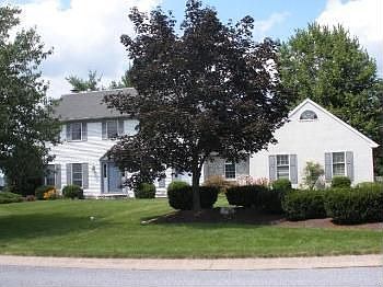 2nd image of 172 Foxshire Dr