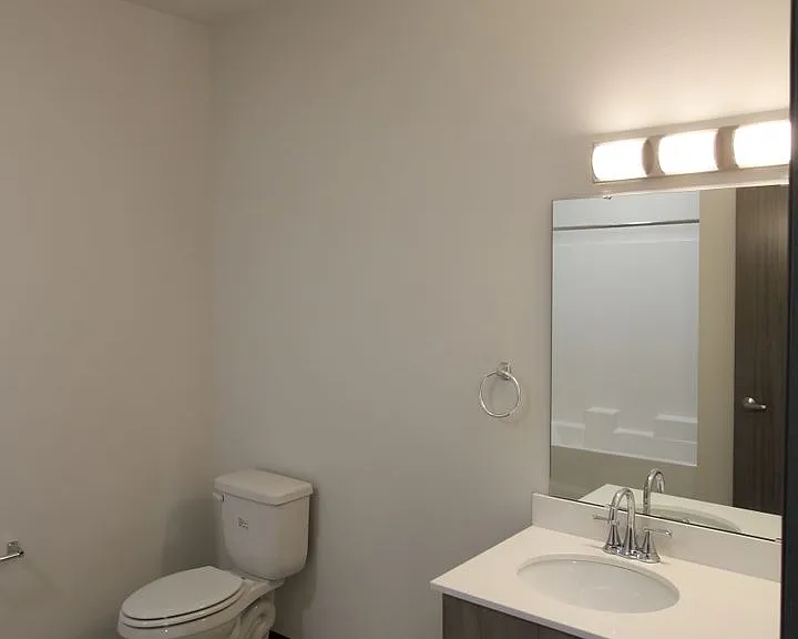 Wall Street Apartments — Photo 33