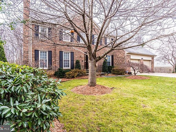 5th image of 3717 Ivanhoe Ln