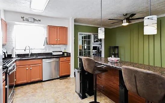 9509 Vermell Pl — Photo 18