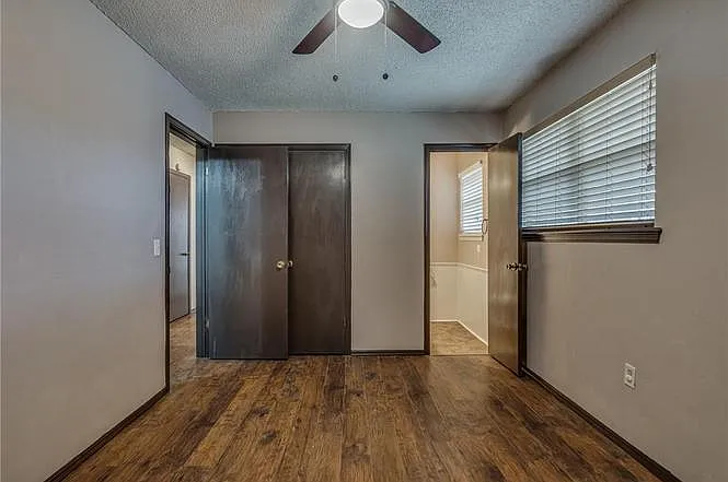 801 Robin Hill Rd — Photo 14