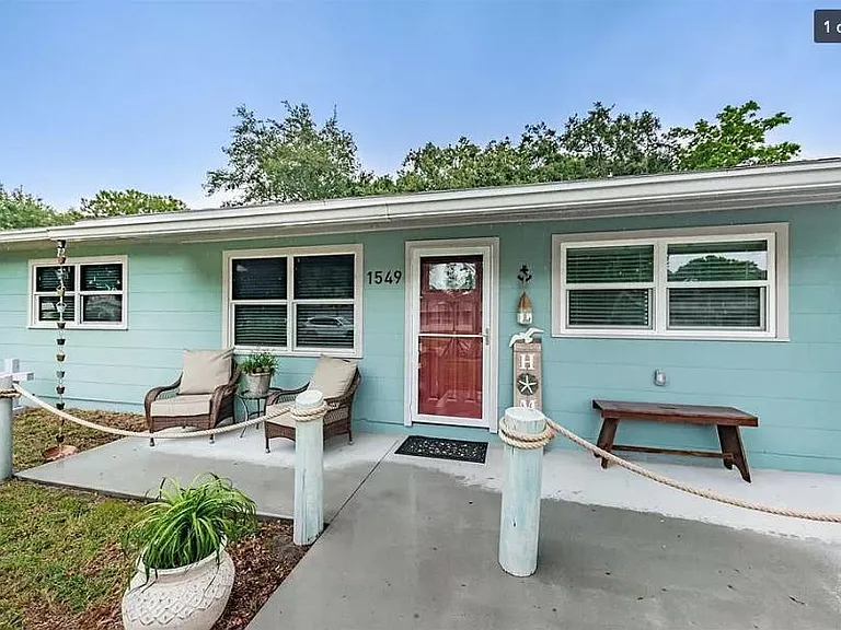 1549 S Haven Dr — Photo 2