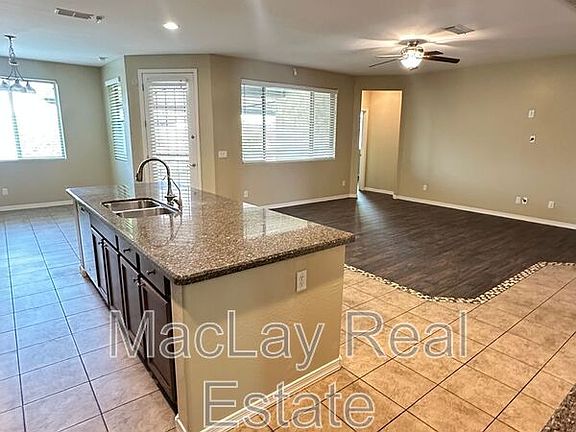 5th image of 1444 E Kingbird Dr