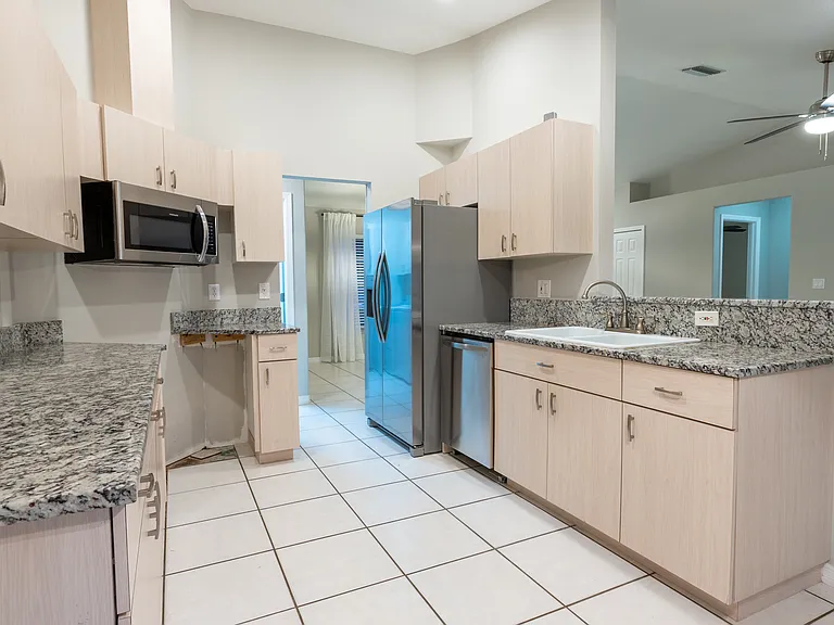 4458 Sawyer Rd — Photo 3
