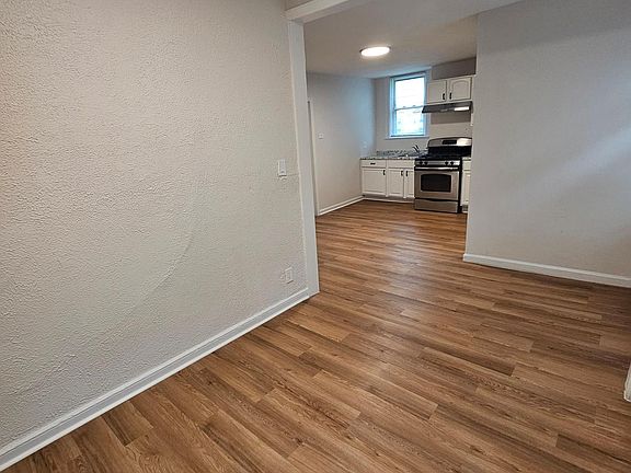 5th image of 22 Crawford St APT 2
