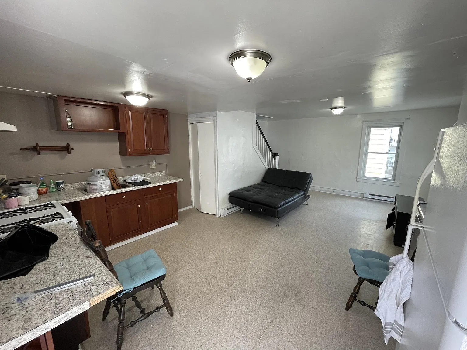 312 N Lumber St — Photo 2
