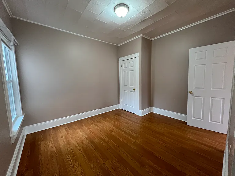 14 W Bowers St #A — Photo 6