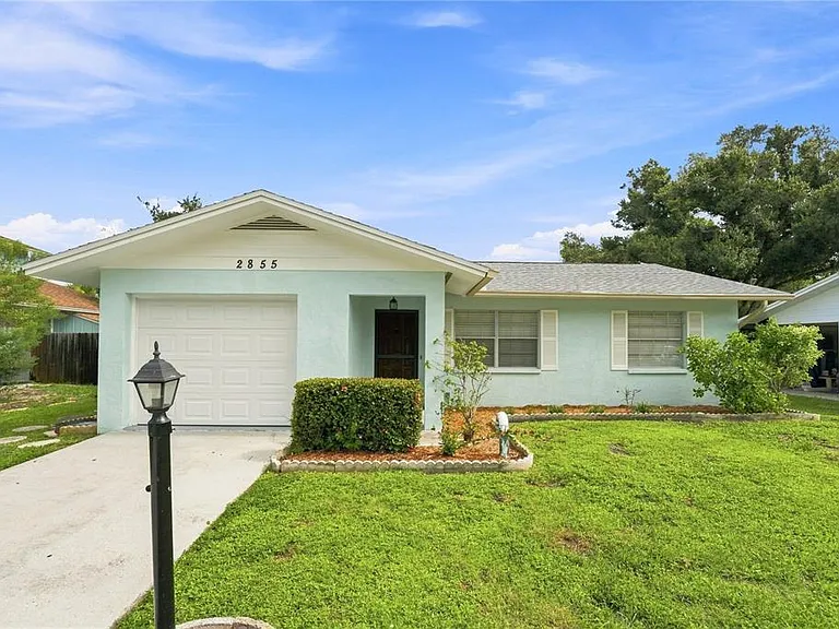 2855 Dueby St — Photo 30