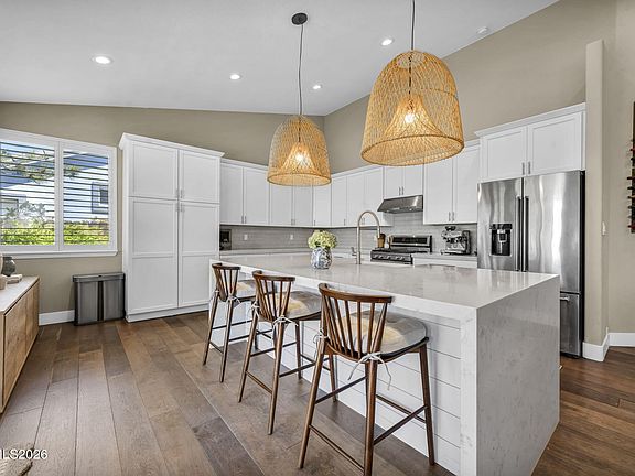 4th image of 2761 Sunline Dr