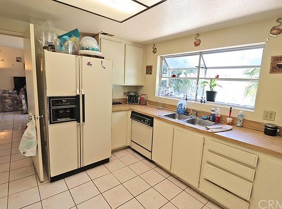5th image of 614 Parkview Dr