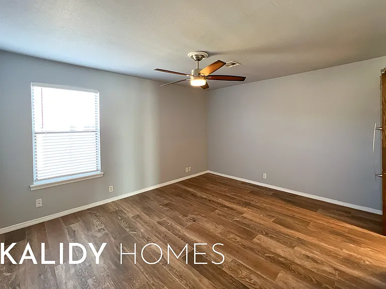 1225 Sequoyah Placeunit E — Photo 8