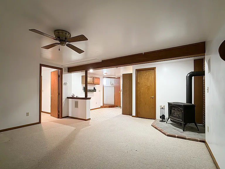 213 Hahnstown Rd — Photo 17