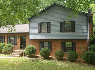 4205 Pickwick Dr, Raleigh, NC 27613