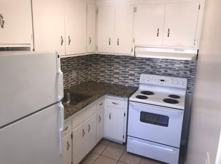 265 Lee St #305, Oakland, CA 94610