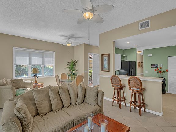 4th image of 4862 N Newport Island Dr #19B