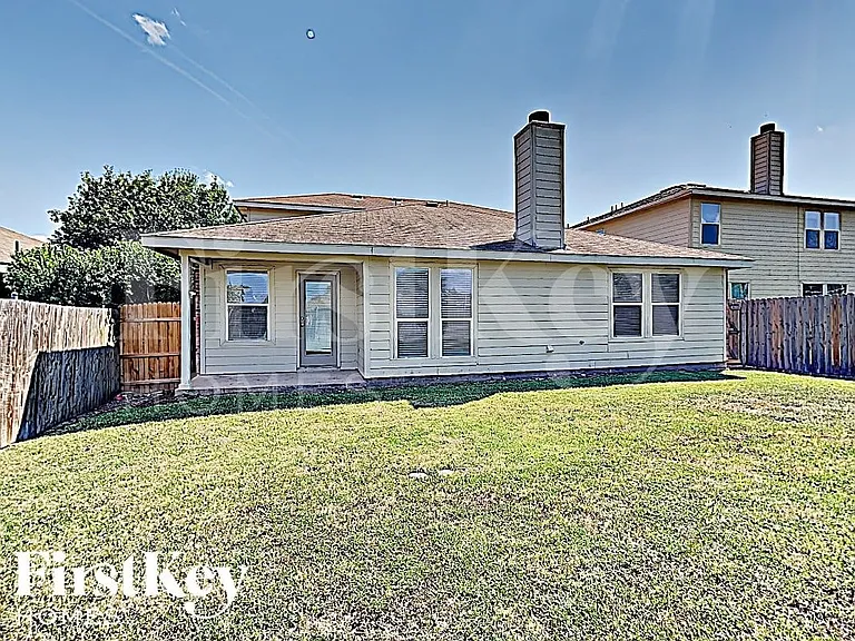 724 Bamboo Dr — Photo 15