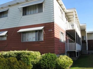 1110 10th Ave APT 3, Longview, WA 98632