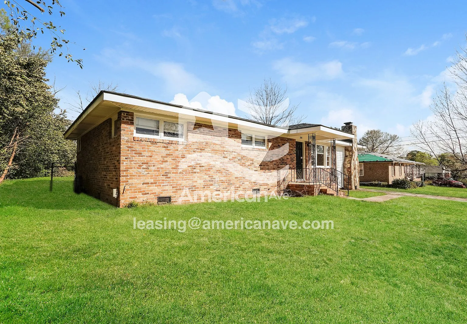3 bed, 2.0 bath, 1549 sqft, $1,733 — Photo 2