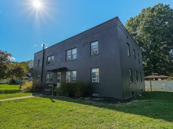 653 10th St #3, Saint Albans, WV 25177