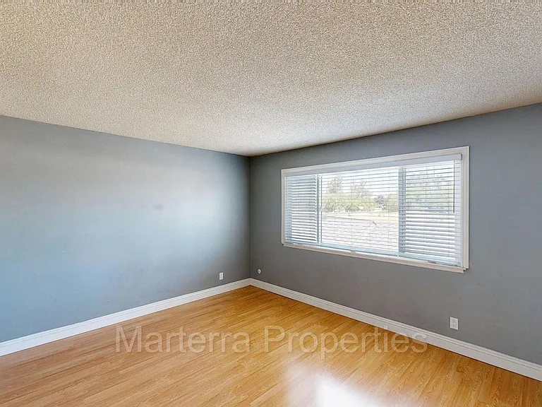 119 Morristown Ln — Photo 10