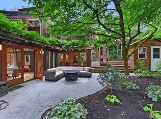 3925 88th Ave SE, Mercer Island, WA 98040