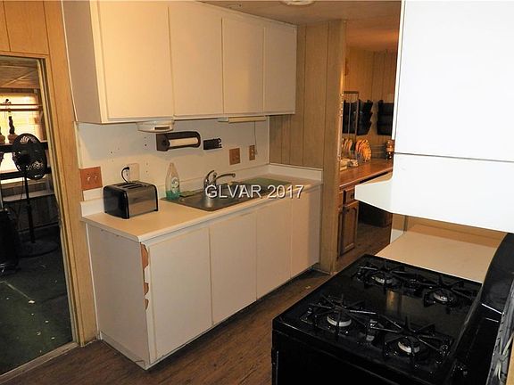 4th image of 2815 Everglade St