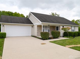 1206 Blue Bird Ct, New Carlisle, OH 45344