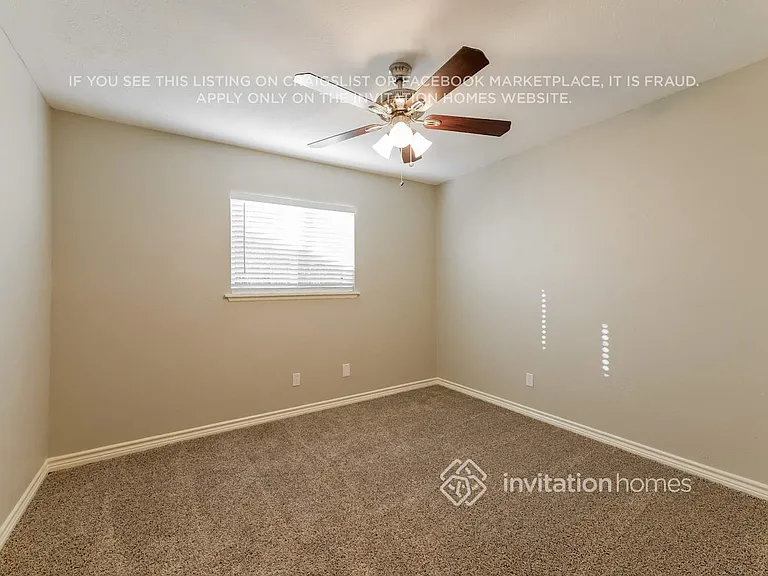 2600 Treeview Dr — Photo 12