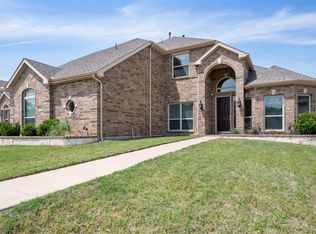 413 Caymus St, Kennedale, TX 76060