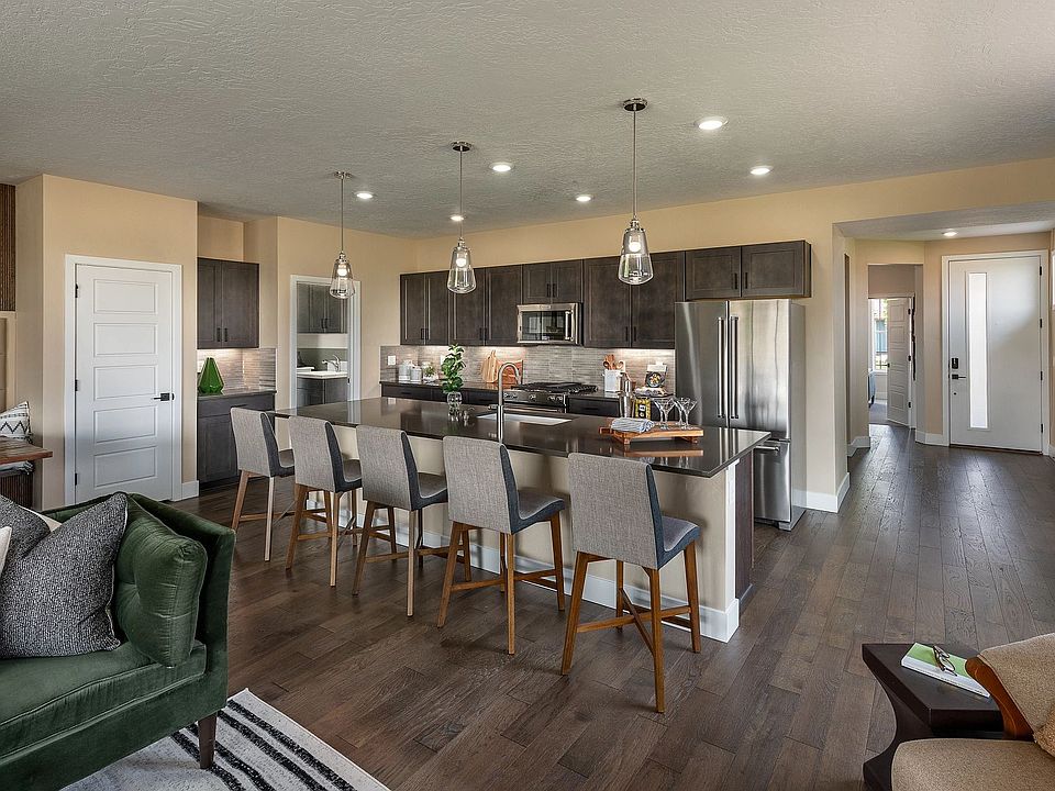Model Kitchen