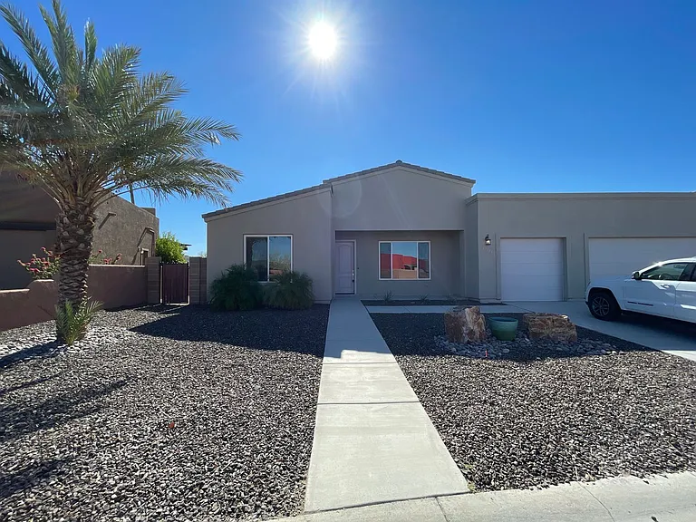 12771 S Karimme Ave — Photo 1