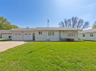 604 Adams St, Armstrong, IA 50514
