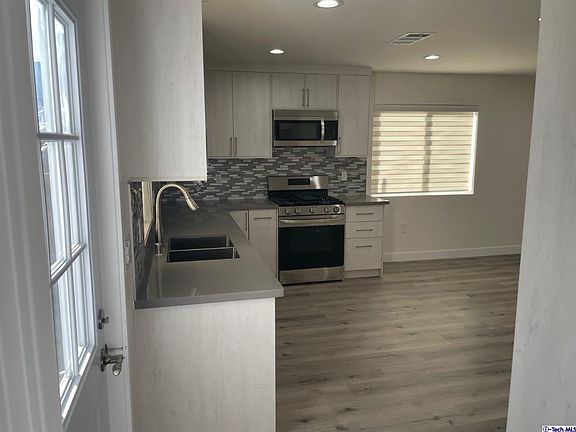 4th image of 3336 Community Ave #B