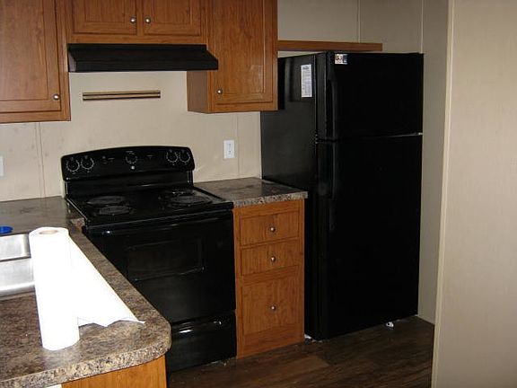 5th image of 722 Johnson Dr #B