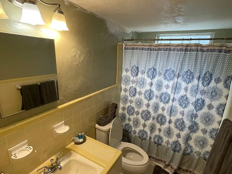 1239 NW 9th Ave #B — Photo 10