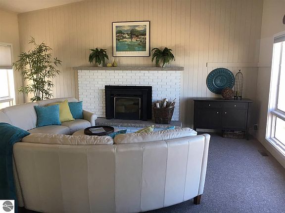 4th image of 14071 N Cathead Bay Dr