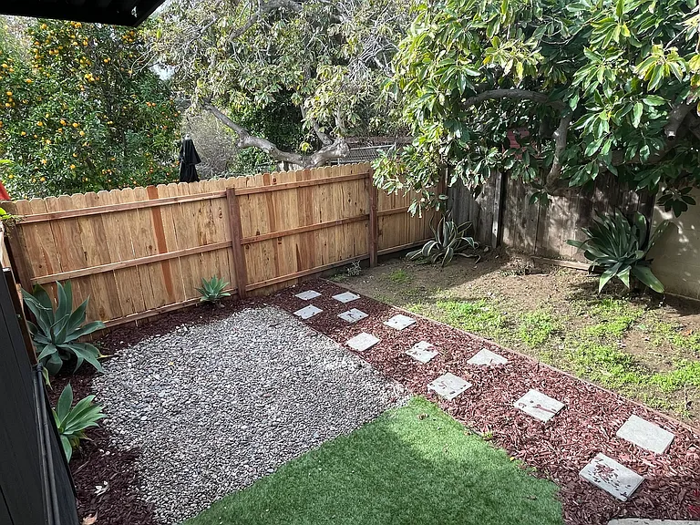 20 S Salinas St #1 — Photo 7