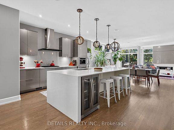 5th image of 296 Kirchoffer Ave
