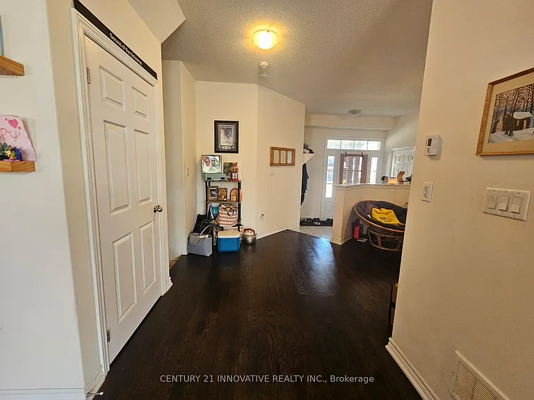 219 Northglen Blvd — Photo 19