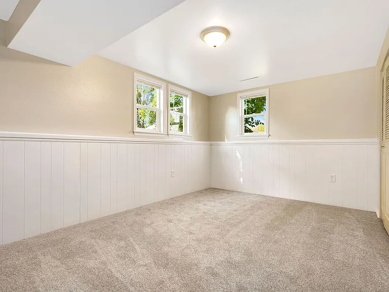 1848 Marlborough Ct — Photo 15