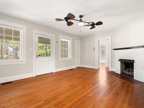 5th image of 309 W Carver St