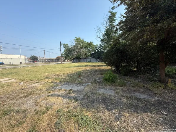 901 E Crockett LOT 7, San Antonio, TX 78202