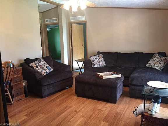 5th image of 204 Sting Ray Dr SE