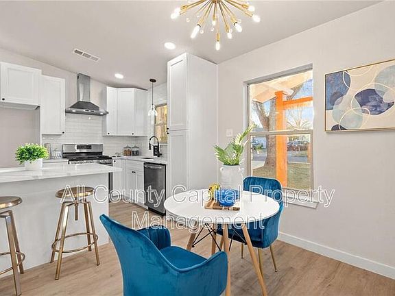 2nd image of 810 Sahara Ave Unit 810