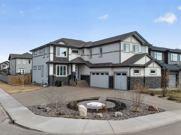 707 180th St SW, Edmonton, AB T6W 2S8