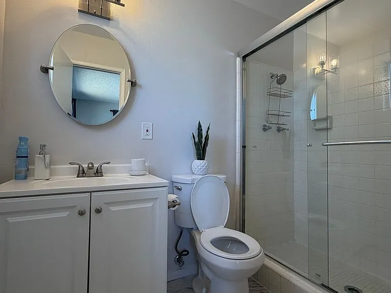 1186 Emory St — Photo 21