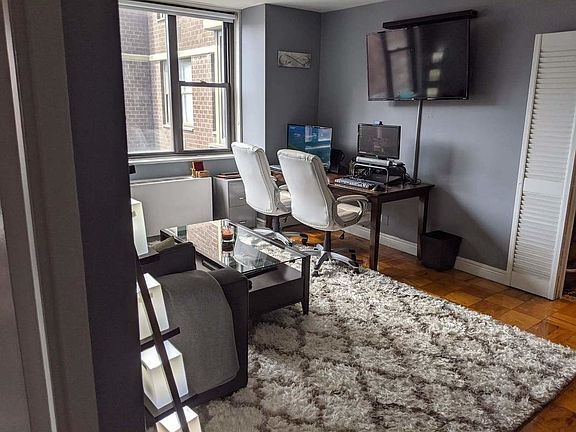 4th image of 201 E 87th St #10SS