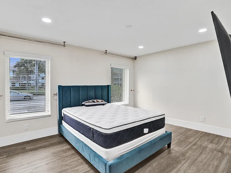 343 Layne Blvd — Photo 34