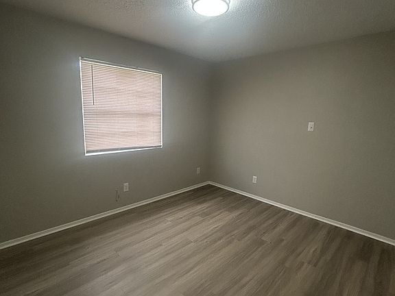 5th image of 706 Bracewood Cir #C