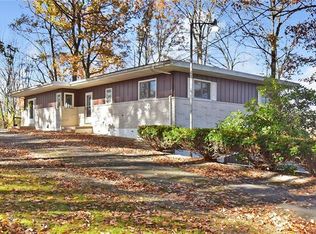 773 Almond Rd, Walnutport, PA 18088